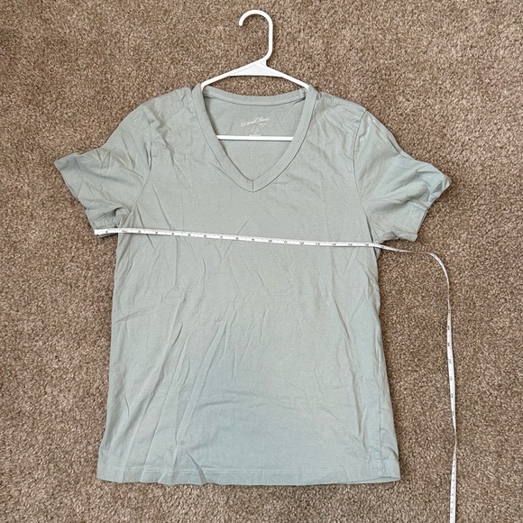 Universal Thread Sage V-Neck Tee - Picture 4 of 6
